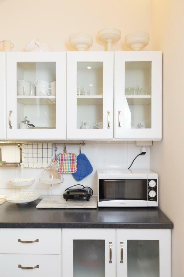 Bianchi Mediterranei B&B เนเปิลส์ ภายนอก รูปภาพ